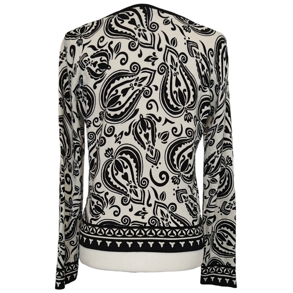 White House Black Market Abstract White Black Button-Up Cropped Cardigan - Picture 2 of 10